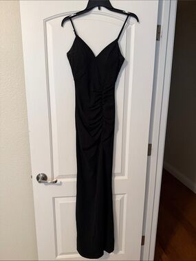 Emerald Sundae Black Spaghetti-Strap Maxi Dress